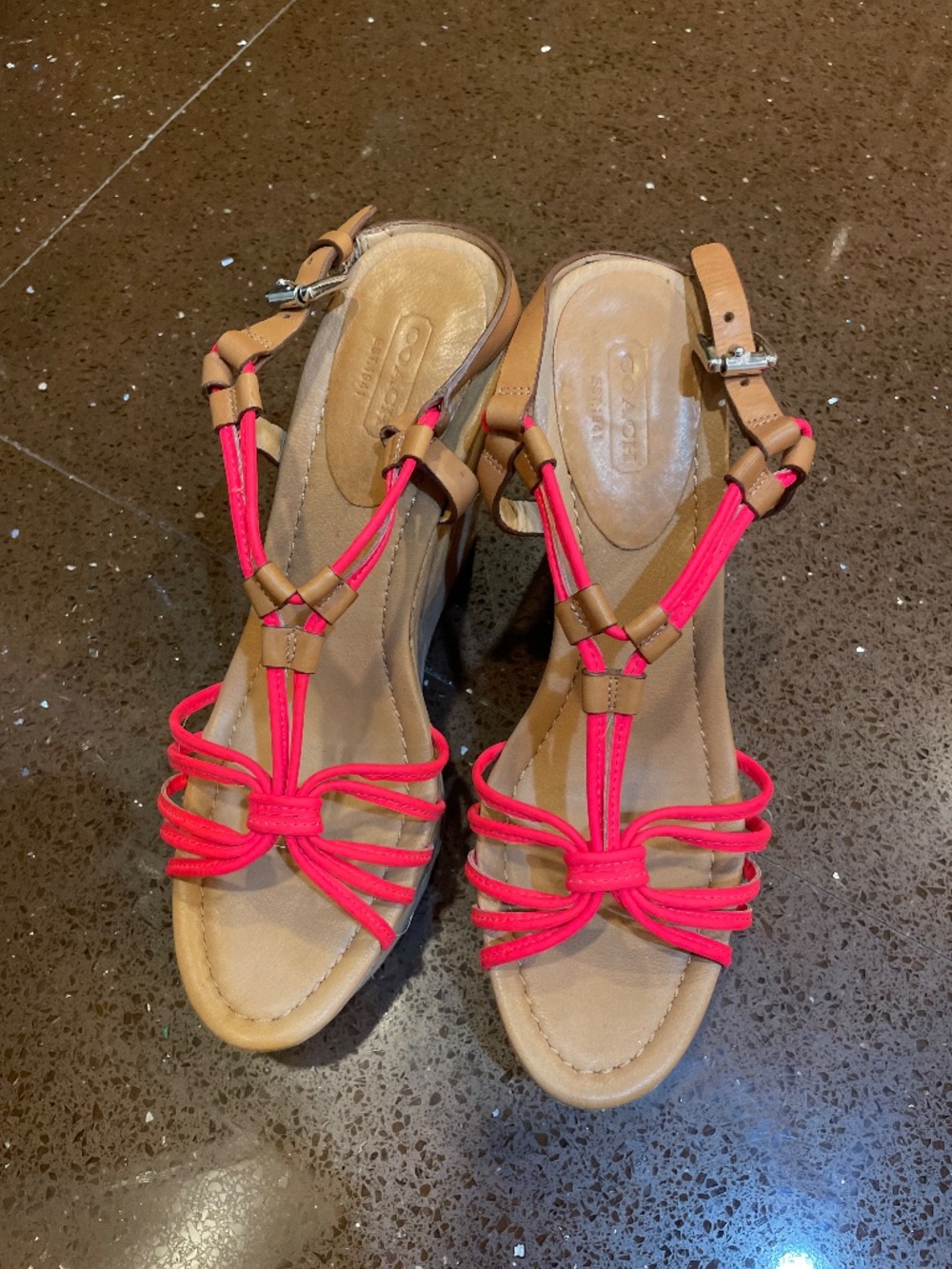 Sandal - Picture 5 of 8
